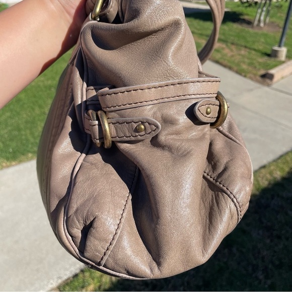 EUC MARC JACOBS Taupe turnlock Satchel Bag - Picture 11 of 13